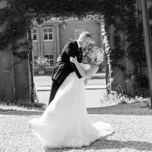 Meet your Posher, Erica - Picture 1 of 1